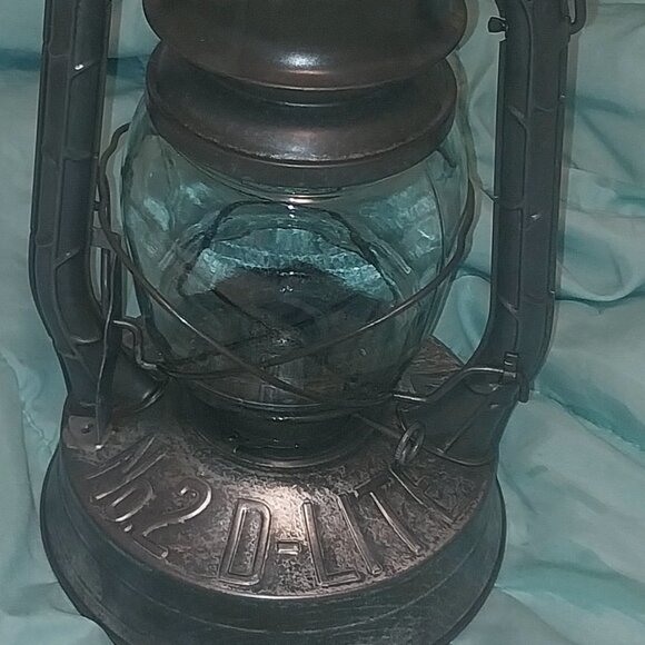 VINTAGE DIETZ D-LITE #2 LANTERN - Picture 1 of 5
